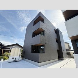 寺本駅より徒歩11分 新築 3階建の賃貸物件