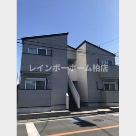 南柏駅より徒歩9分 築8年9ヶ月 2階建の賃貸物件