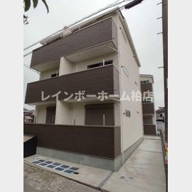 新鎌ヶ谷駅より徒歩25分 築3年9ヶ月 3階建の賃貸物件