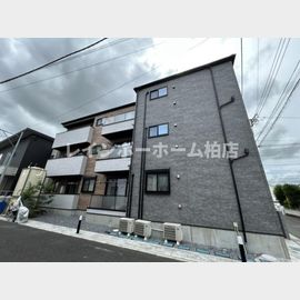 南流山駅より徒歩9分 築2年10ヶ月 3階建の賃貸物件