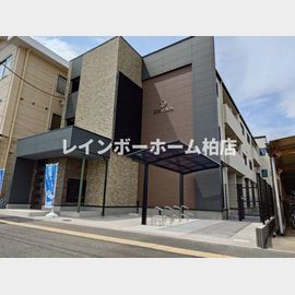 滝不動駅より徒歩1分 新築 3階建の賃貸物件