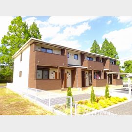 土気駅よりバス6分 築9年1ヶ月 2階建の賃貸物件