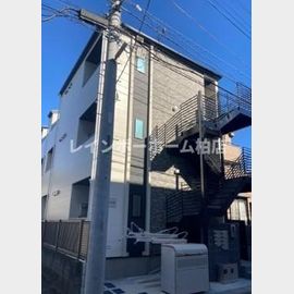 馬橋駅より徒歩4分 1階 築4年6ヶ月の賃貸物件