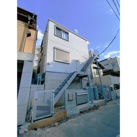 柏駅より徒歩11分 1階 築4年2ヶ月の賃貸物件