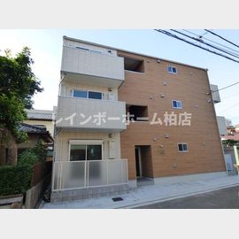 柏駅より徒歩13分 1階 築5年11ヶ月の賃貸物件