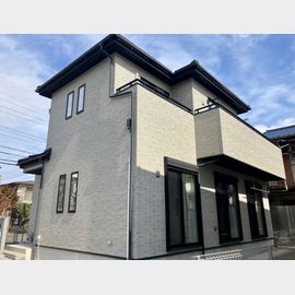 柏駅よりバス10分 築4年11ヶ月 2階建の賃貸物件