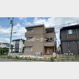 ウィンドテラス秋山の賃貸物件