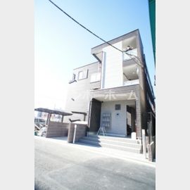 鶴瀬駅より徒歩4分 築10年6ヶ月 3階建の賃貸物件