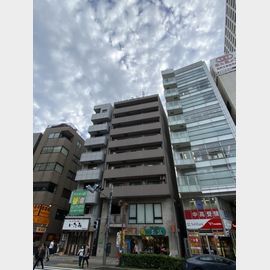 池袋駅より徒歩1分 8階 築28年7ヶ月の賃貸物件