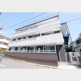 氷川台駅より徒歩9分 1階 築8年6ヶ月の賃貸物件