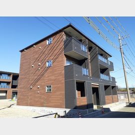 七里駅より徒歩20分 2階 築4年の賃貸物件