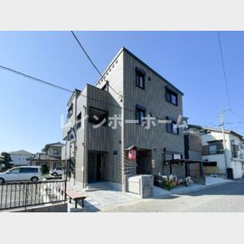 FirstLeafの賃貸物件