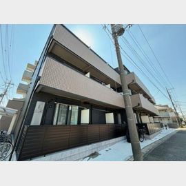 大宮駅より徒歩14分 築2年2ヶ月 3階建の賃貸物件