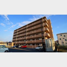桶川駅より徒歩10分 築18年6ヶ月 6階建の賃貸物件
