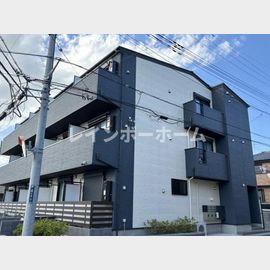 鴻巣駅より徒歩10分 築2年7ヶ月 3階建の賃貸物件