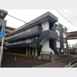 久喜駅より徒歩9分 3階 築39年7ヶ月の賃貸物件