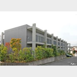 新百合ヶ丘駅より徒歩14分 1階 築19年の賃貸物件