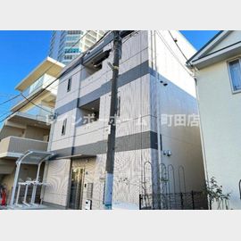 厚木駅より徒歩6分 新築 3階建の賃貸物件