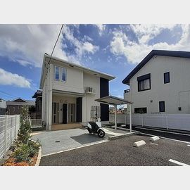 カーサモデルノIIの賃貸物件