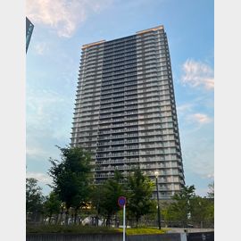 聖蹟桜ヶ丘駅より徒歩4分 築3年7ヶ月 33階建の賃貸物件