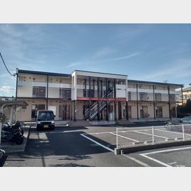 海老名駅よりバス19分 築18年6ヶ月 2階建の賃貸物件