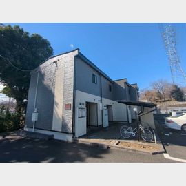 八王子駅よりバス19分 築18年2ヶ月 2階建の賃貸物件