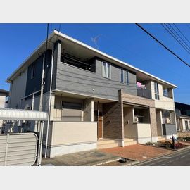 愛甲石田駅よりバス4分 築12年1ヶ月 2階建の賃貸物件