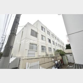 町田駅より徒歩12分 築39年1ヶ月 3階建の賃貸物件