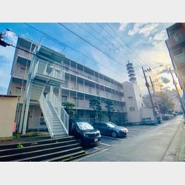 藤沢駅より徒歩9分 2階 築41年の賃貸物件