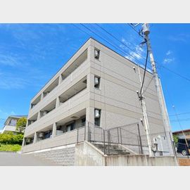 鶴ケ峰駅より徒歩27分 3階 築14年1ヶ月の賃貸物件