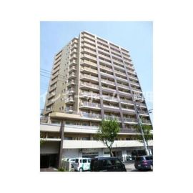 町田駅より徒歩8分 6階 築17年10ヶ月の賃貸物件