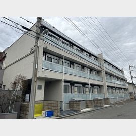南大沢駅より徒歩13分 1階 築2年2ヶ月の賃貸物件