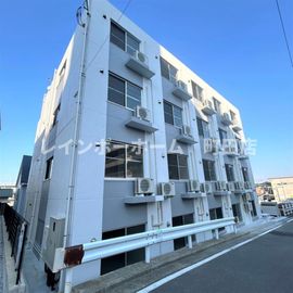 Retrohashimoto 3階 築1年6ヶ月の賃貸物件