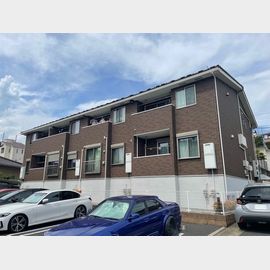 伊勢原駅よりバス5分 築11年2ヶ月 2階建の賃貸物件