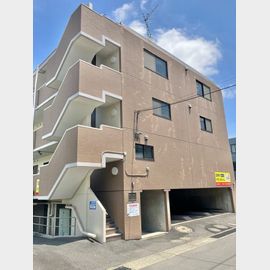 本厚木駅より徒歩14分 1階 築30年5ヶ月の賃貸物件