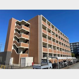 本厚木駅よりバス12分 築16年4ヶ月 5階建の賃貸物件