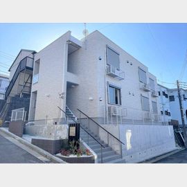 二俣川駅より徒歩8分 1階 築3年5ヶ月の賃貸物件
