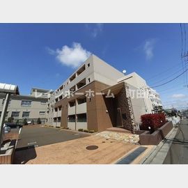 湘南台駅より徒歩19分 1階 築10年6ヶ月の賃貸物件