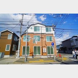 成瀬駅より徒歩17分 1階 築1年4ヶ月の賃貸物件