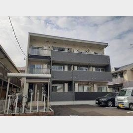 相武台前駅より徒歩8分 1階 築7年10ヶ月の賃貸物件