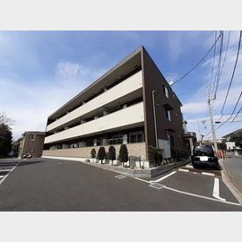 藤沢本町駅より徒歩15分 1階 築8年4ヶ月の賃貸物件