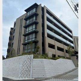 鷺沼駅より徒歩8分 4階 築1年5ヶ月の賃貸物件