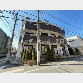 町田駅より徒歩9分 築6年5ヶ月 3階建の賃貸物件