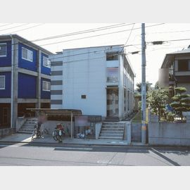 湘南台駅よりバス17分 2階 築25年5ヶ月の賃貸物件