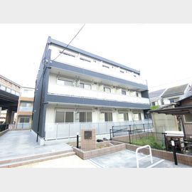 武蔵新城駅より徒歩13分 1階 築9年の賃貸物件
