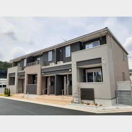 西八王子駅よりバス14分 2階 築3年3ヶ月の賃貸物件