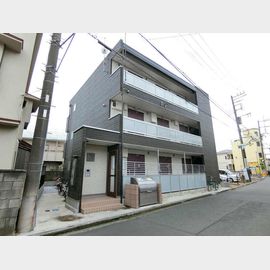 本鵠沼駅より徒歩1分 2階 築9年6ヶ月の賃貸物件