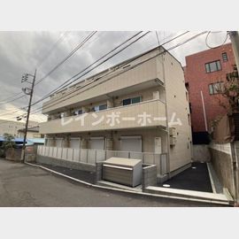 西船橋駅より徒歩15分 築2年3ヶ月 3階建の賃貸物件