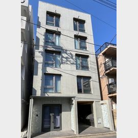 清澄白河駅より徒歩8分 築4年4ヶ月 3階建の賃貸物件