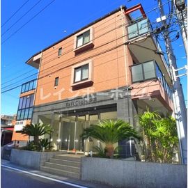 妙典駅より徒歩10分 築12年4ヶ月 3階建の賃貸物件